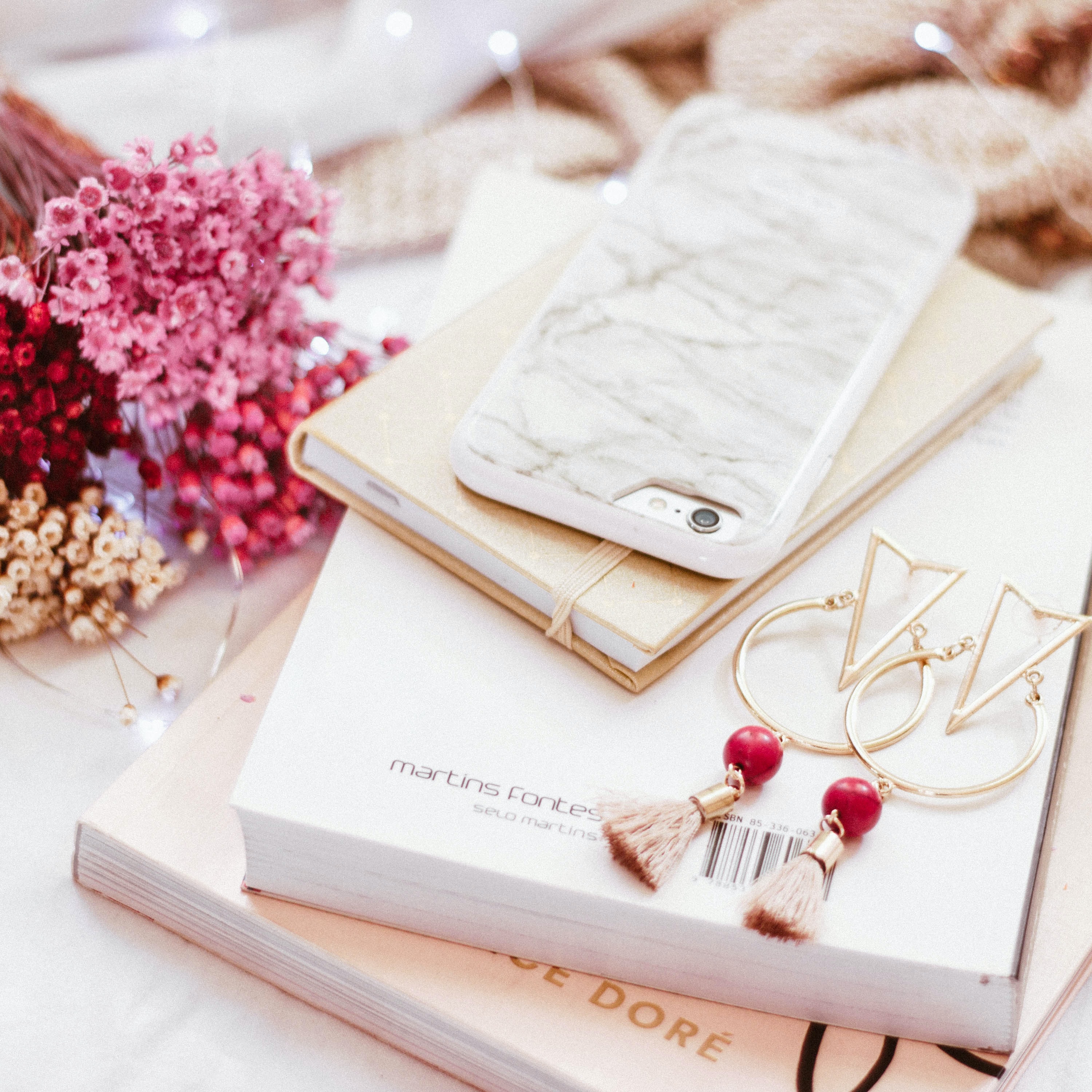 accessories, statement pieces, jewelry trends, scarf styling accessories, statement pieces, jewelry trends, scarf styling