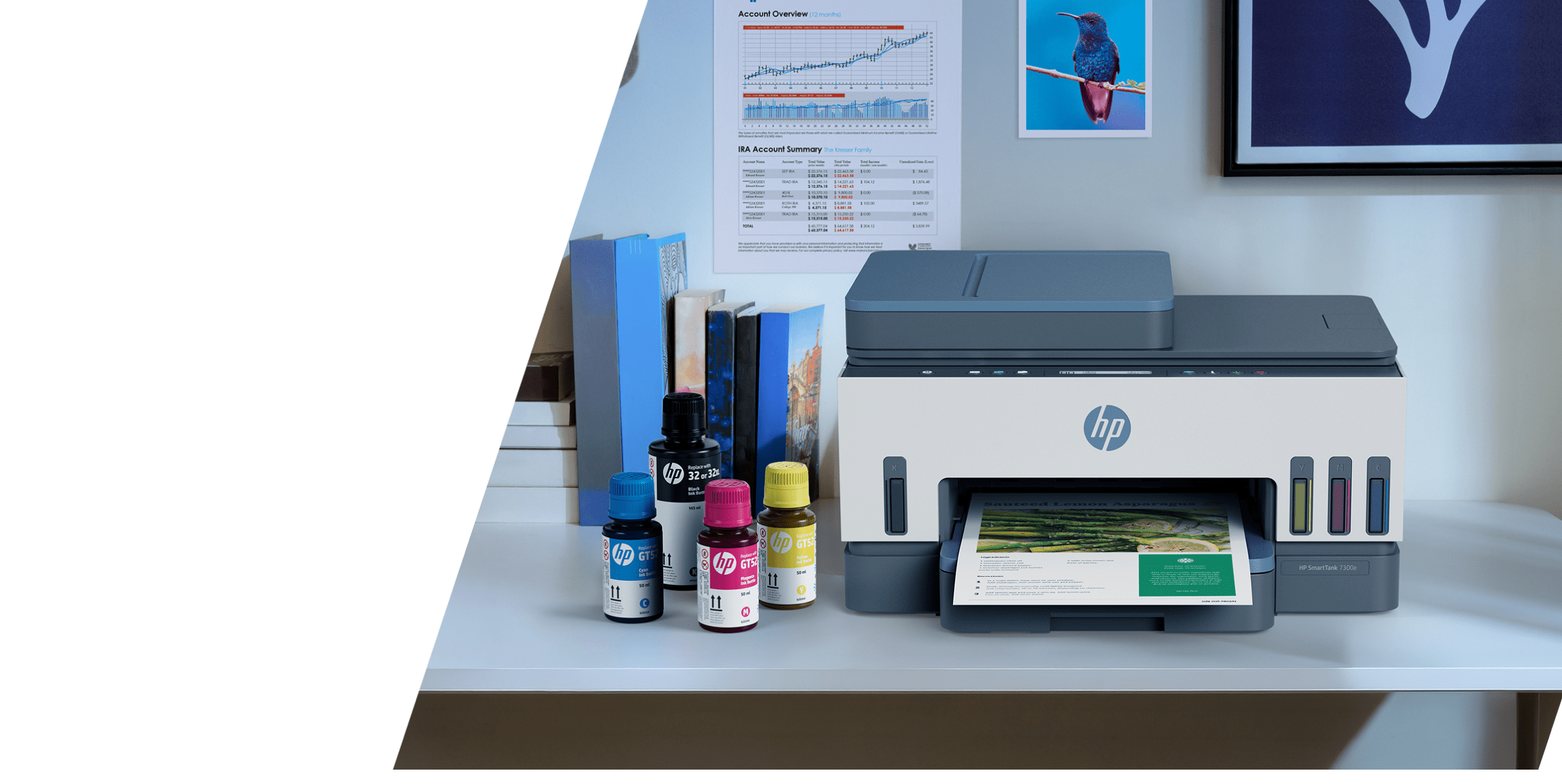 Imprimante HP Smart Tank présentée dans une scène de bureau