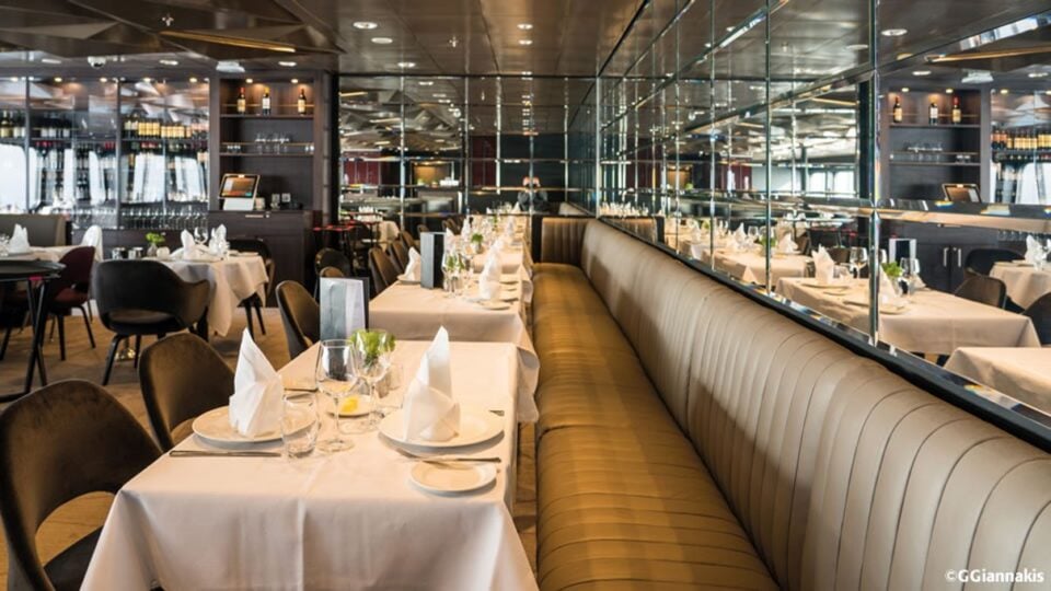 Lady Gregory lounge aboard the W.B. Yeats ferry