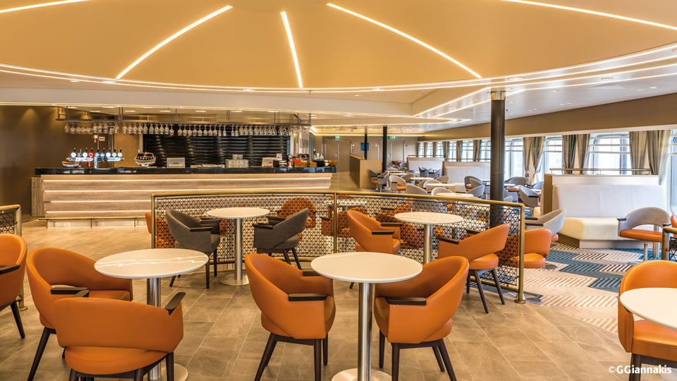 Maud Gonne bar aboard the W.B. Yeats ferry
