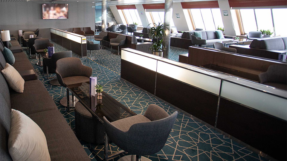 Club Class lounge aboard James Joyce