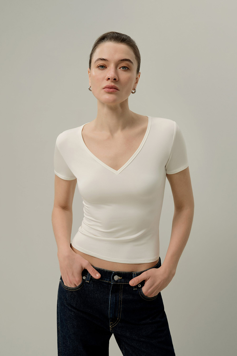 T-shirt con scollo a V Silk Breeze in jersey di seta Lilysilk