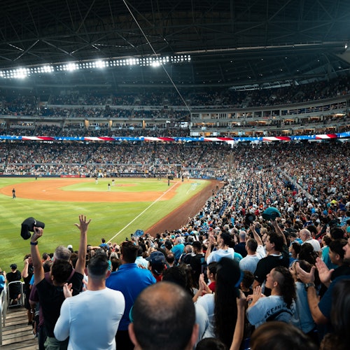 Miami Marlins fans cheering inside loanDepot park