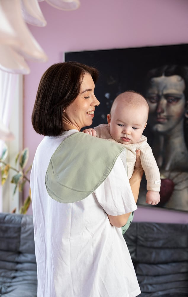 Lot de deux bavoirs d'épaule Najell beige poudré