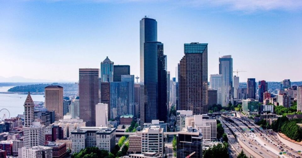 Wide Seattle panorama seen from the observatory