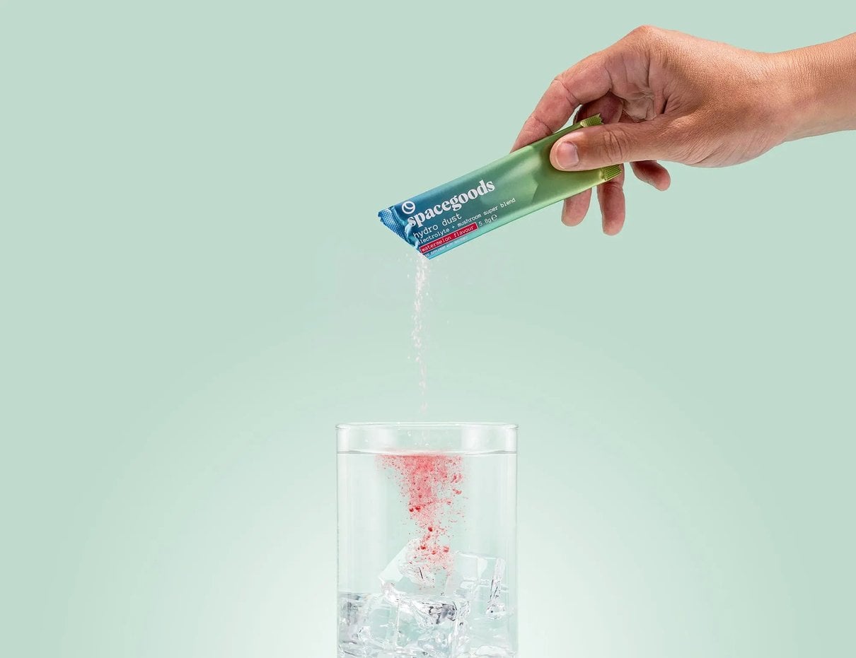 Spacegoods Hydro Dust mixed into a drink