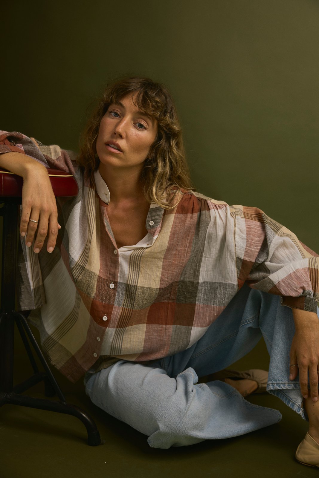 ANANDA Blusa de TenTwelve con estampado de cuadros
