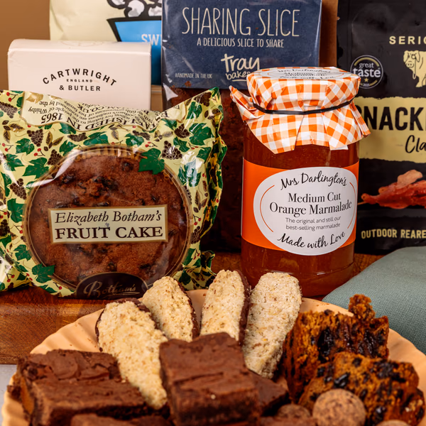 Food and drink hamper selection