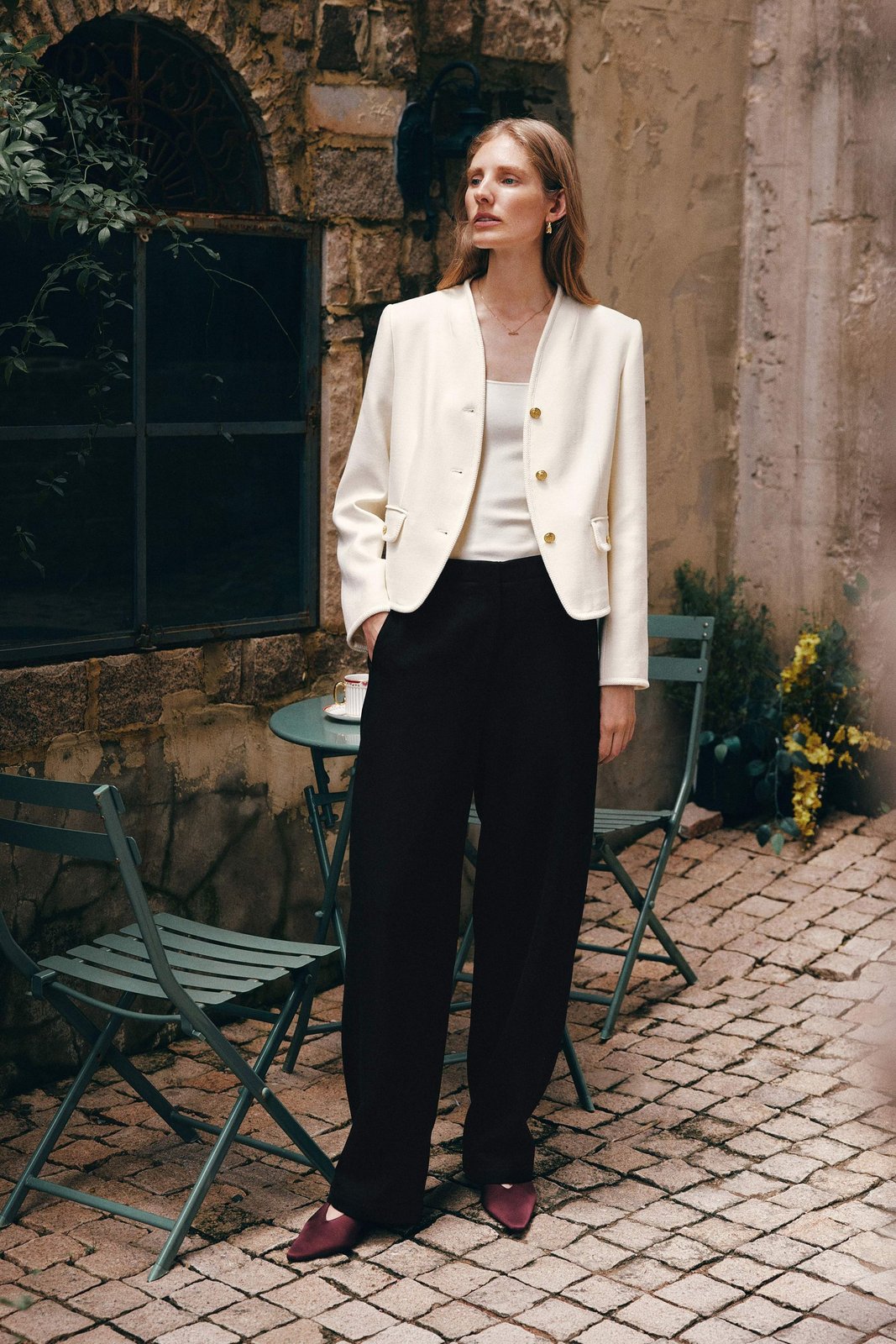 Veste blanche à col courbe Lilysilk